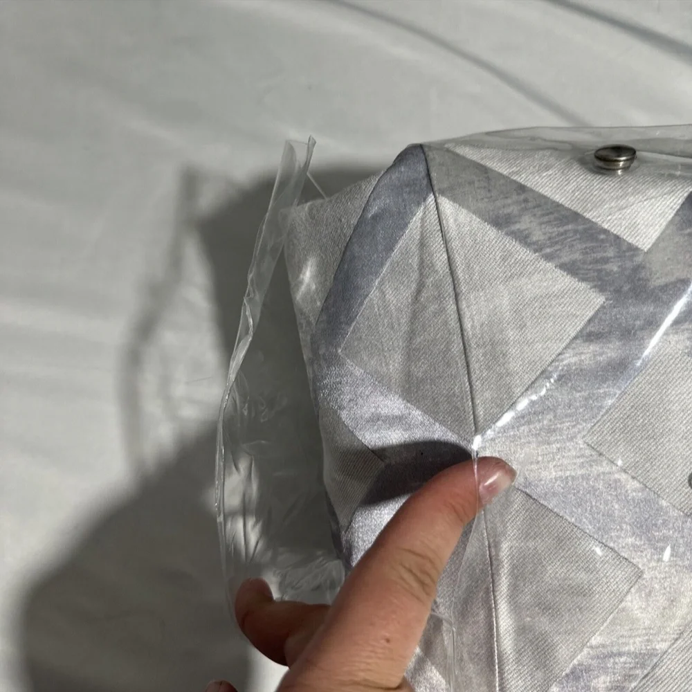 NIB $335 [ Full / Queen ]‎ Duvet Cover for Hotel Collection Dimensional - Picture 10 of 13